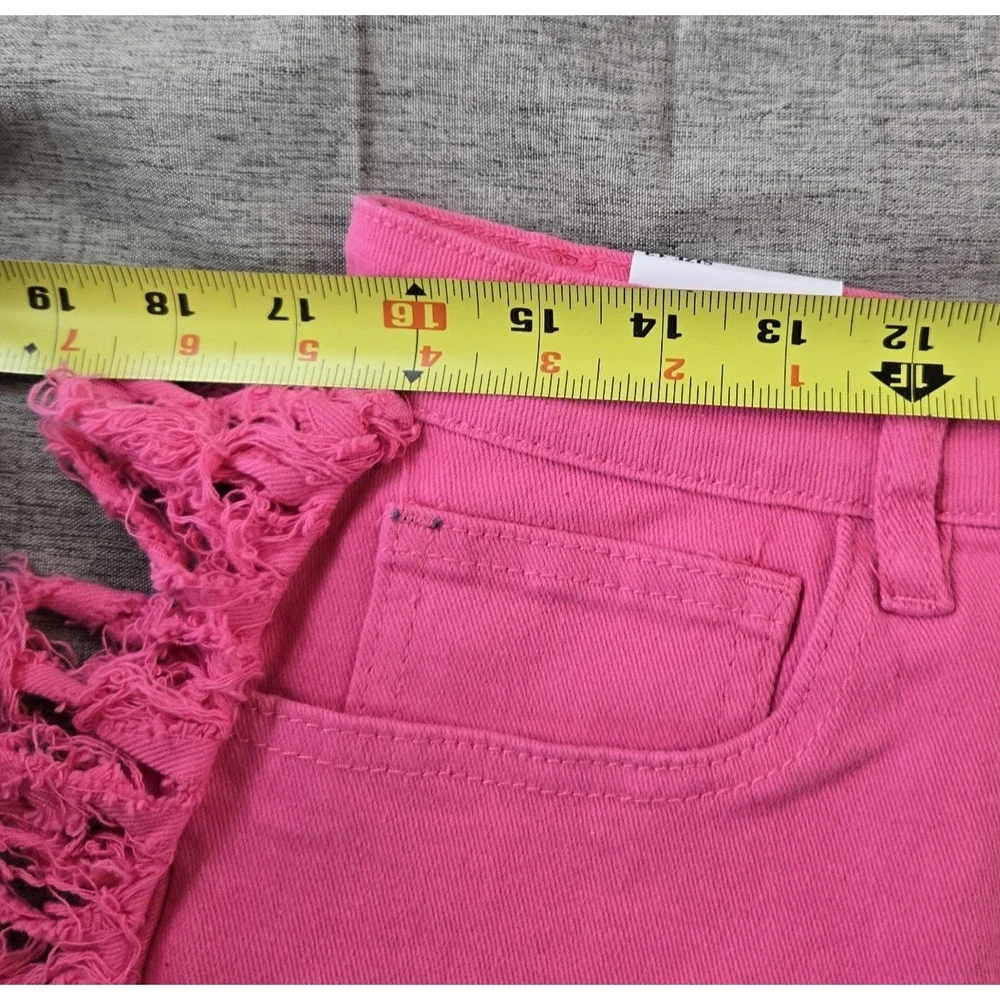 NWT Generation K Junior's Hot Pink Fringe Trim Festival Shorts 32